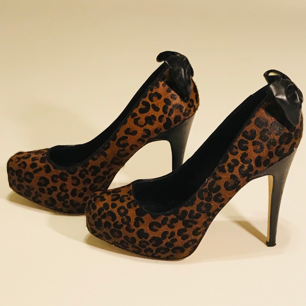 Dolce Vita • Cheetah Calf Hair • Platform • Sz 8.5